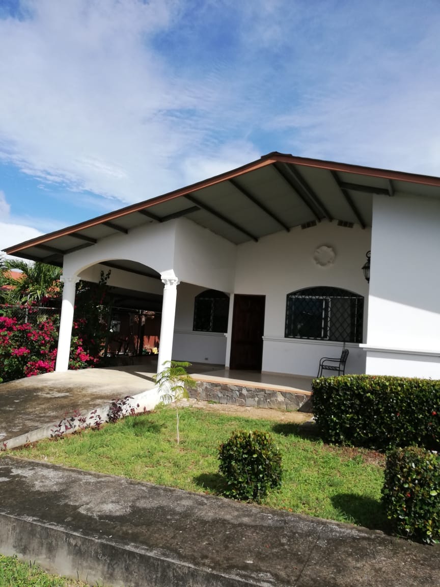 Casa los Algarrobos